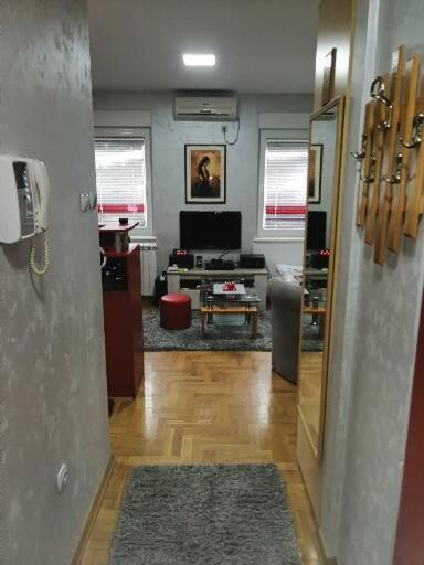 Apartman 014 Stan Na Dan Appartement Valjevo Buitenkant foto